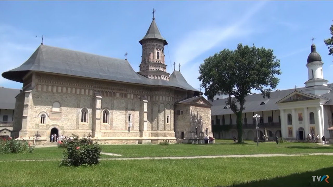 Mănăstirile din Neamţ, refugiul perfect pentru o după-amiază liniştită